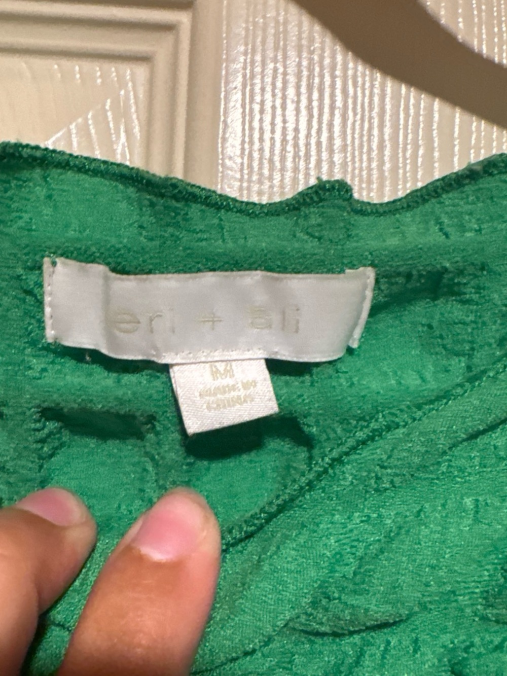 Anthropologie Green Textured Puff Sleeve Top medium - Picture 2 of 2